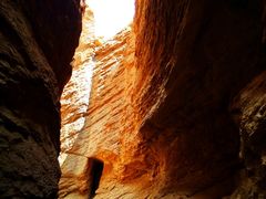 -天山神秘大峡谷