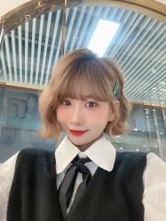 -BULB STUDIO 巴柏明星发型工作室