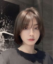 -变画·发型STUDIO