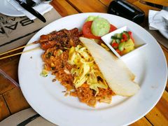 -Bamboo Bar & Grill Restaurant