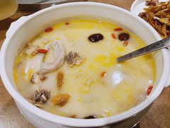 广式猪肚煲鸡汤-小放牛炒菜馆(军校店)