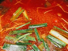 -野山舂·贵州现舂酸汤牛肉(民生路店)