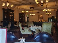 -Salon de Ville浦江汇(上海外滩华尔道夫酒店店)