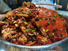 -凤凰路何眼镜香辣蟹(花果园店)