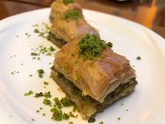 开心果芭啦哇-MADO冰淇淋咖啡馆(淘金店)