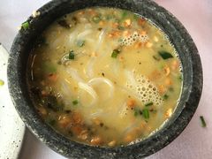 国宴石锅米线-山顶餐厅·山居菜