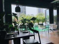 -鹿萤季·营地小馆(皇后公园店)