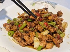 -鄱阳湖·江西小炒·瓦罐煨汤(五道口店)