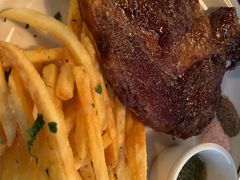 -羽深肉铺 Steak & Wine
