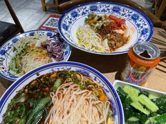 -陕味食族油泼面(工商大学店)