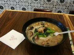 -老妈米线(港龙店)