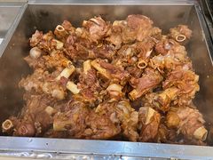 -泉福居酱骨头自助广场(南大街商业步行街店)