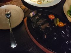 -The Cheebat 锌吧·Bistro(体育西店)