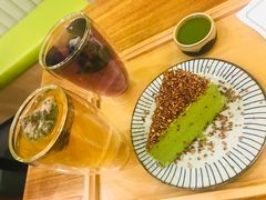 抹茶千层抹茶栗子千层-無邪日式甜品(华润五彩城购物中心店)