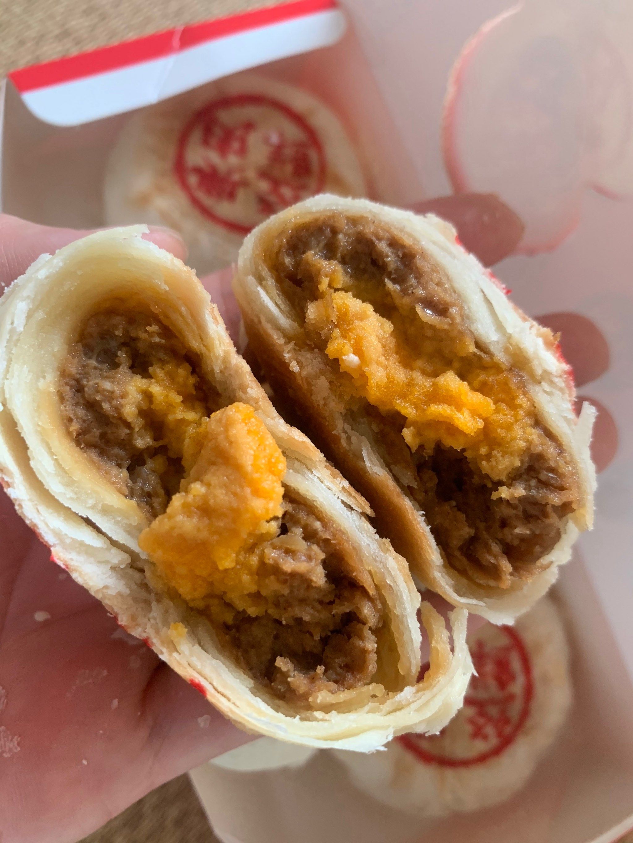 好吃又美味的小龙虾月饼来啦