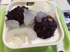 -满记甜品(荟聚购物中心店)