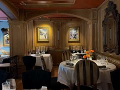 -火车头法国西餐厅