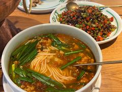 -一坐一忘云南菜(嘉里中心店)