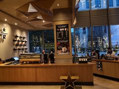 -星巴克臻选(杭州嘉里中心1F店)