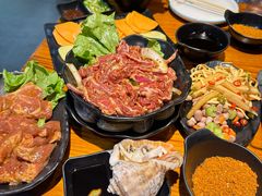 -丹东特色烤肉(学府路一部店)