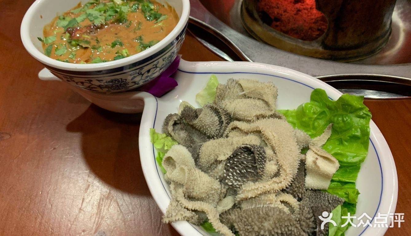 夏天也一样 可以打火锅