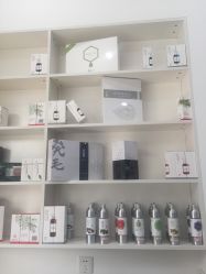 点击看大图 -黑奥秘脱发白发中心