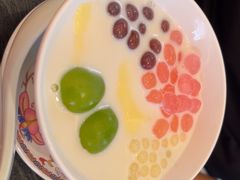 -寄畅興·百年蟹黄面·万国建筑群(外滩27号店)
