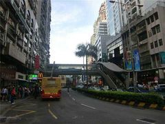 -阿迪达斯(澳门水坑尾街店)