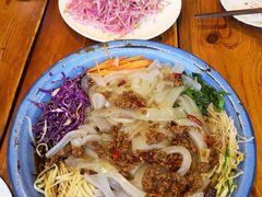 -闯关东东北农家菜(崂山石老人店)