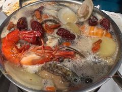 -领鲜活海鲜榴莲自助火锅(东门店)