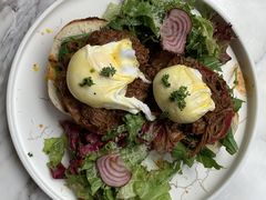 疯狂手撕牛肉班尼迪克蛋-The Rug Cafe(王府中环店)