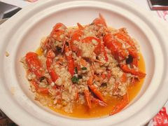-肥肥虾庄·金牌油焖大虾(汉街SKP店)