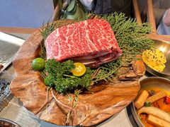 -草家酱蟹炭火烤肉店(珲春南路一店)