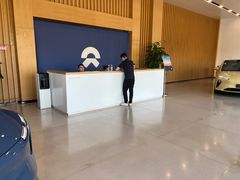 -蔚来体验中心(北京亦庄店)