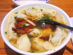 -周素珍湖州大馄饨(直戒坛寺巷店)