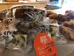 -老梦面包CHEZMOREL(麦子店)