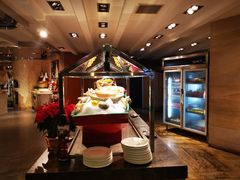 -松山湖凯悦酒店·Café自助餐厅·周末火舞秀表演