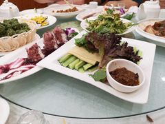 -红高粱大酒店(宁山东路店)