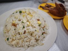 咸鱼鸡肉粒炒饭-冰岛茶餐厅(人民路店)
