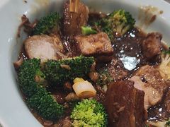 -大鸭梨烤鸭店(金顶街店)