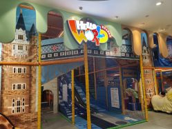 -MELAND CLUB亲子乐园•派对(虹桥万象城店)