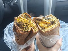 -韩国利尔面包(桂林路店)