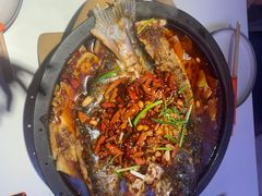 -鸣记脆皮烤鱼·海鲜烤鱼(三八广场店)
