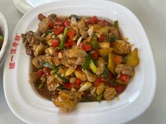 -独一佳老胡湘菜馆(矿山路店)