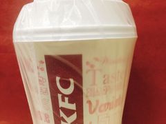 -肯德基(南京站A2检票口楼上)