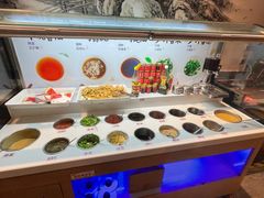 自助调料区-小龙坎老火锅(金柏林店)