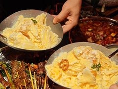 -何师烧烤Pro ·江湖川菜·小龙虾·精酿(太古里旗舰店)