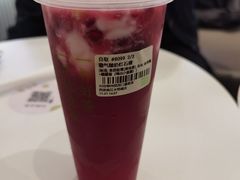 霸气酸奶红石榴-奈雪的茶(大悦城店)