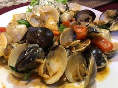 -BAI BUA RESTAURANT
