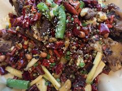 -有红鸡毛店·川菜(建设路店)